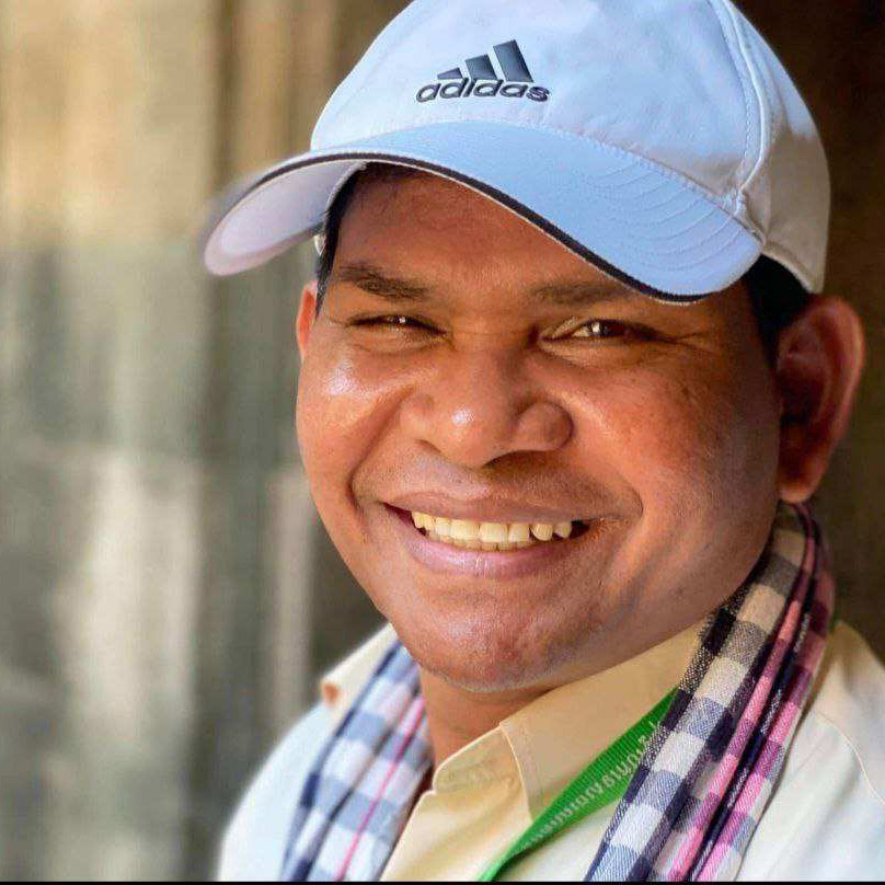 Tour Guide Angkok Thom
